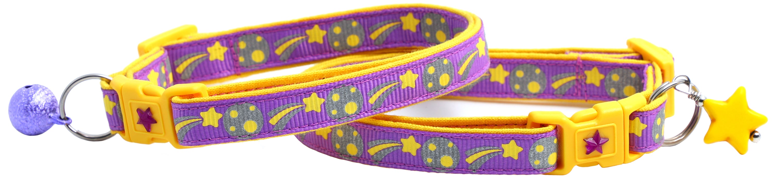 Shooting Stars Reflective Cat Collar showcasing reflective elements and reinforced cotton material, designed for safety and style.